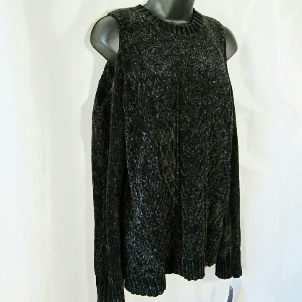 🔥BOGO FREE🔥 Chenille cold shoulder sweater - Picture 4 of 6